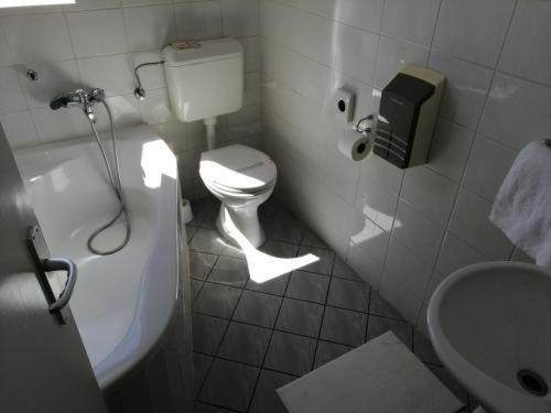 Pansion Brod Slavonski Brod Exterior foto