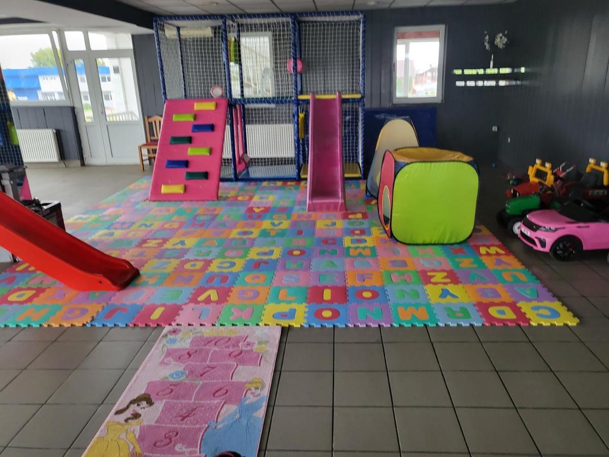 Pansion Brod Slavonski Brod Exterior foto