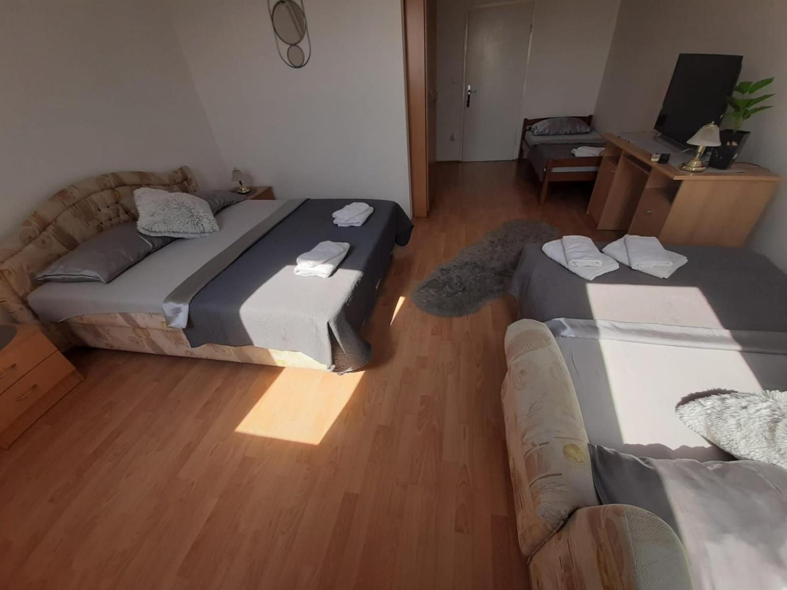 Pansion Brod Slavonski Brod Exterior foto